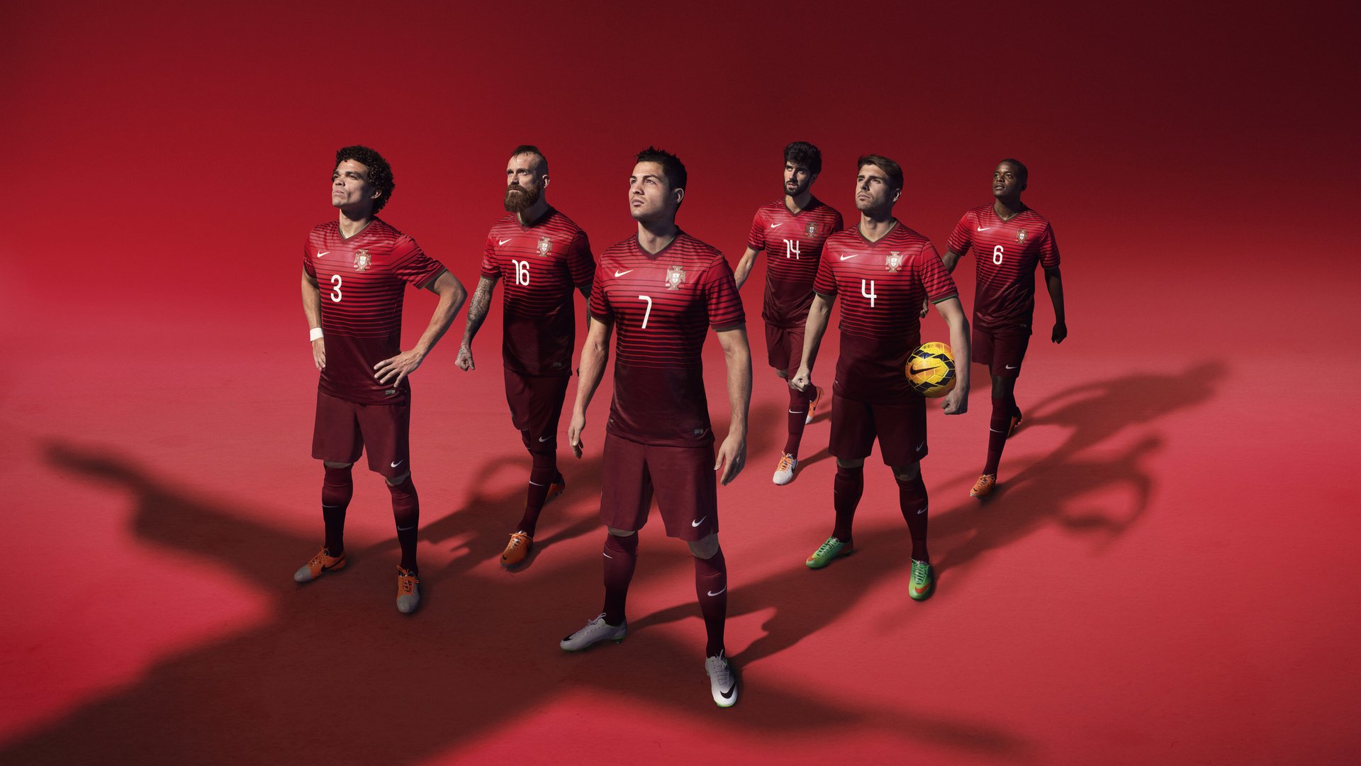 国足在世界杯预选赛中的球员表现评估,国足世界杯预选排名